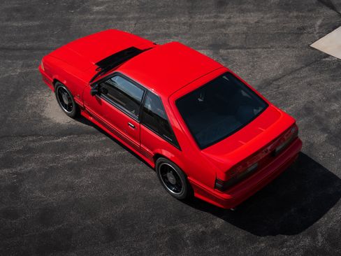 Used 1993 Ford Mustang Cobra RWD image 6