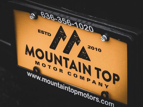 Used 2017 Chevrolet Tahoe LT image 17