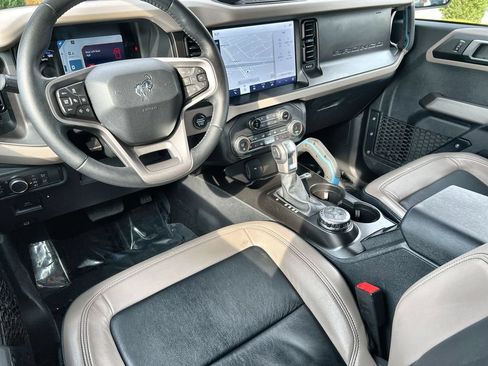 Used 2021 Ford Bronco Wildtrak AWD/4WD image 13
