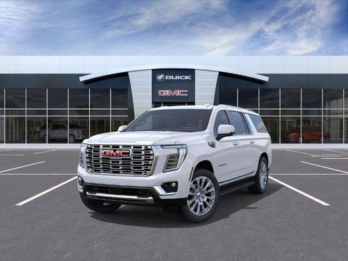 New 2026 GMC Yukon XL Denali AWD/4WD image 8