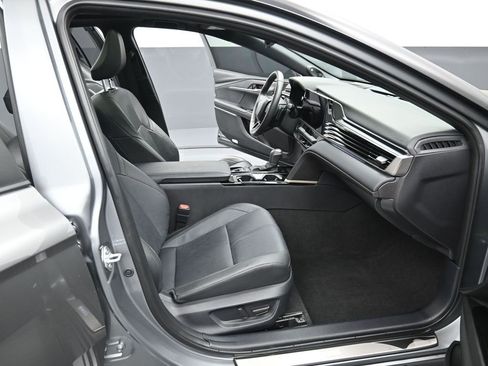 Certified 2025 Toyota Camry XSE w/ Premium Plus Package FWD image 33