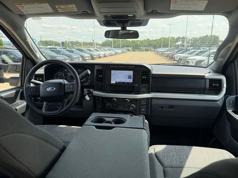 Used 2024 Ford F250 XLT AWD/4WD image 22