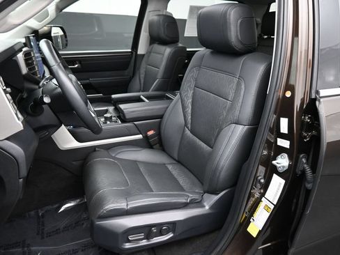 Used 2023 Toyota Tundra Limited w/ Power Package AWD/4WD image 19