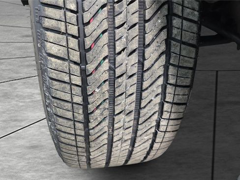 Used 2023 GMC Yukon XL Denali w/ LPO, Floor Liner Package image 33