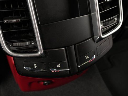 Used 2016 Porsche Cayenne GTS AWD/4WD image 65