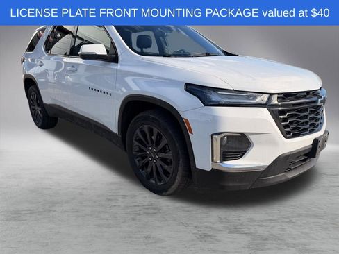 Used 2022 Chevrolet Traverse RS image 7