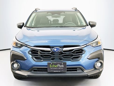 Used 2024 Subaru Crosstrek 2.0i Premium image 2