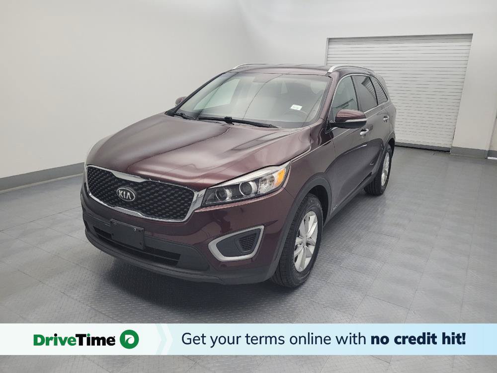 Used 2017 Kia Sorento AWD w/ LX Convenience Package image 1
