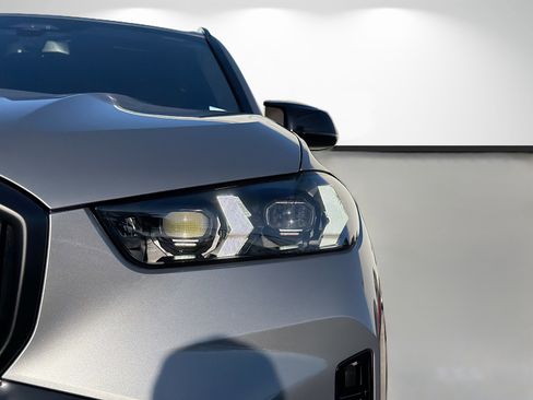 New 2026 BMW X5 M60i AWD/4WD image 9