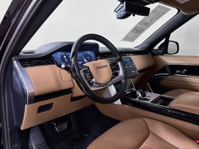 Certified 2024 Land Rover Range Rover Long Wheelbase Autobiography AWD/4WD image 9