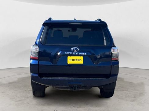 Used 2024 Toyota 4Runner SR5 AWD/4WD image 4