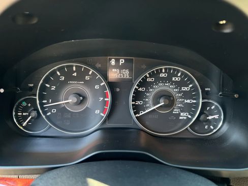 Used 2012 Subaru Legacy 3.6R Limited image 16