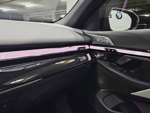 Used 2024 BMW i5 eDrive40i w/ M Sport Package image 20