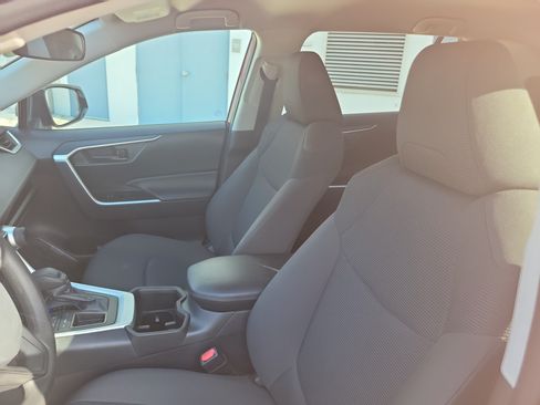 Certified 2024 Toyota RAV4 LE FWD image 21