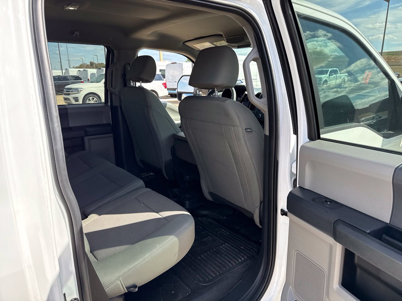Used 2022 Ford F250 XL w/ Power Equipment Group AWD/4WD image 12