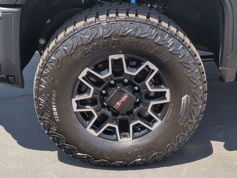 New 2026 GMC Sierra 2500 AT4X AWD/4WD image 34