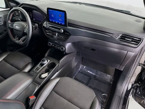 Certified 2023 Ford Escape ST-Line image 32