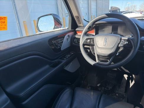 Used 2023 Lincoln Aviator Reserve w/ Equipment Group 201A image 16