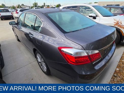 Used 2015 Honda Accord EX-L image 2