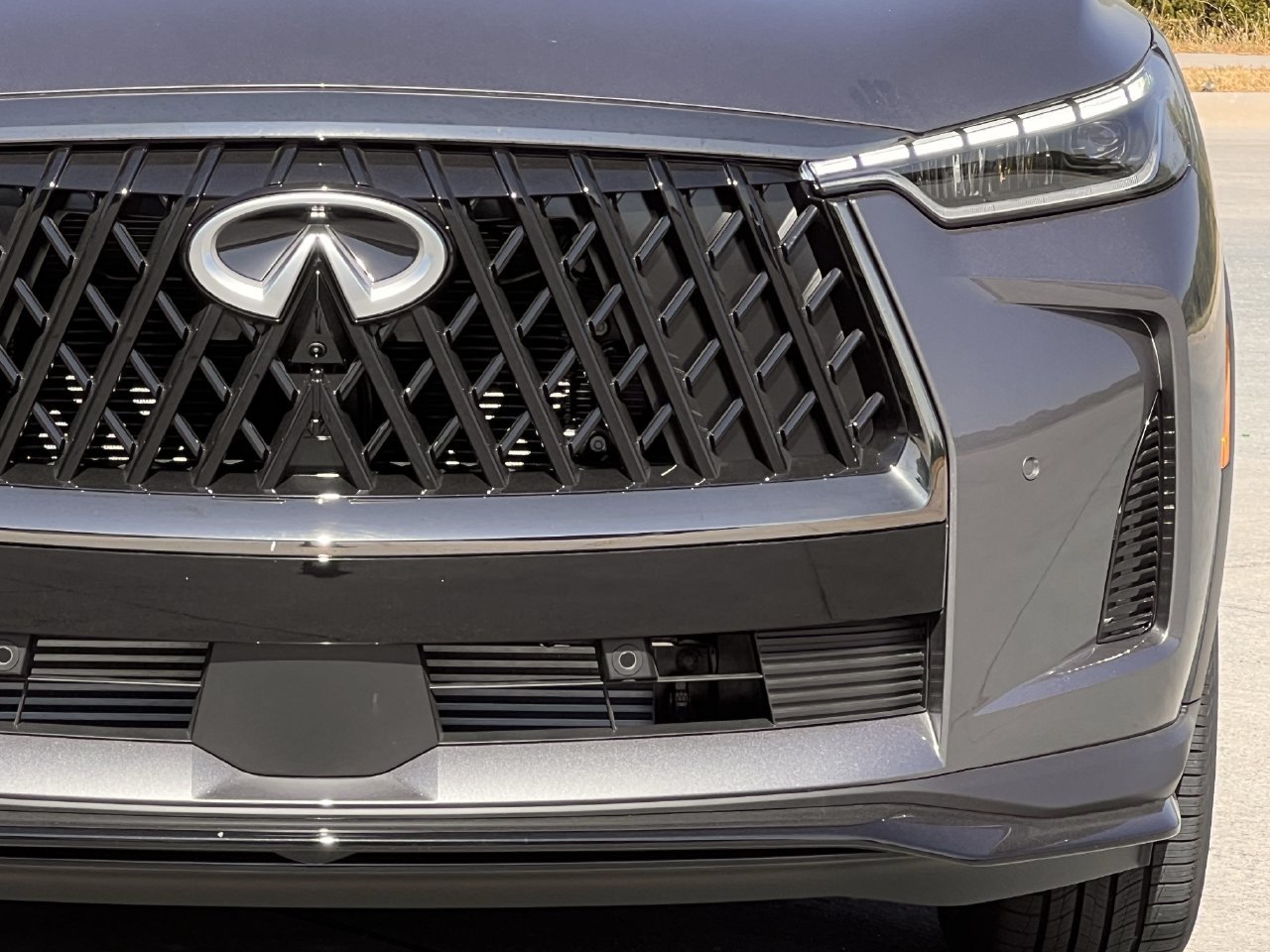 New 2027 INFINITI QX60 Sport AWD/4WD image 8