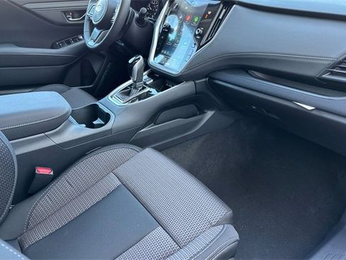 Used 2025 Subaru Outback Premium image 13