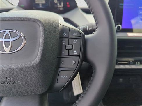 New 2026 Toyota Prius LE FWD image 15