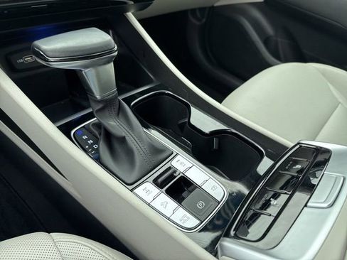 Certified 2023 Hyundai Tucson SEL w/ Convenience Package image 9