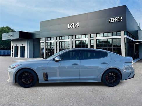 Certified 2023 Kia Stinger GT2 image 5