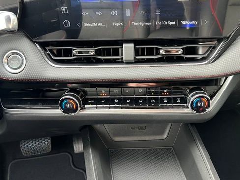 New 2025 Chevrolet Equinox RS image 22