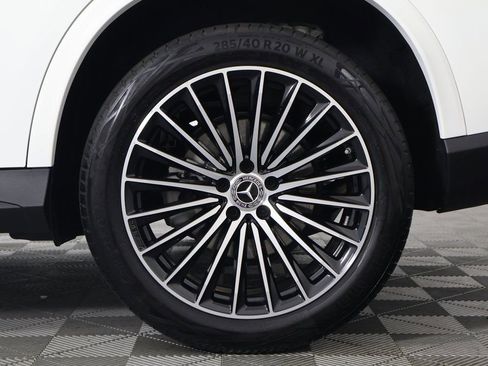 Certified 2026 Mercedes-Benz GLC 300 image 16