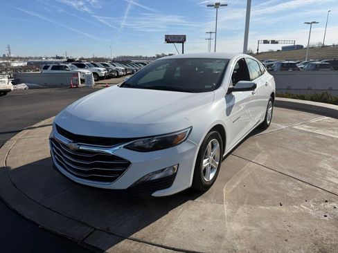 Used 2023 Chevrolet Malibu LT image 10