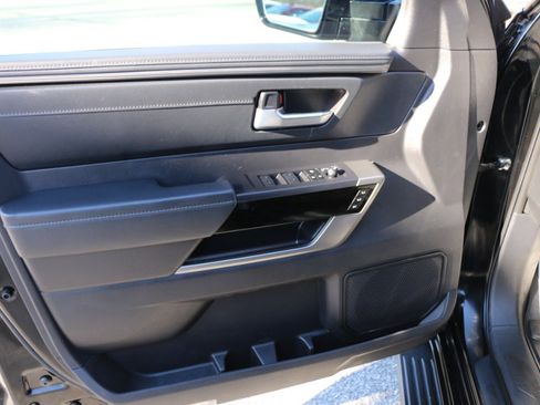 Used 2023 Toyota Sequoia Limited image 16