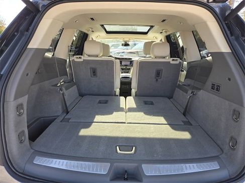 Used 2020 Cadillac XT6 Premium Luxury image 18