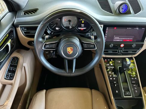 Certified 2023 Porsche Macan S AWD/4WD image 15