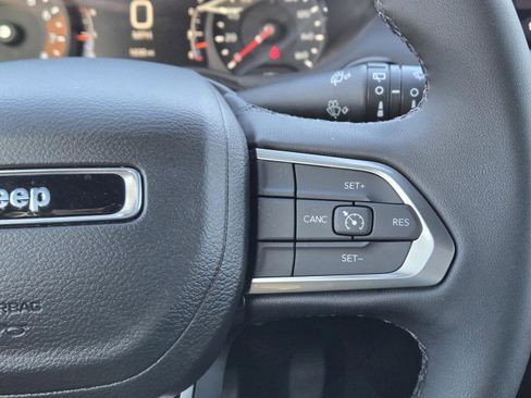 New 2026 Jeep Compass Latitude image 22