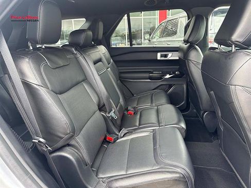 Used 2022 Ford Explorer ST w/ Equipment Group 401A AWD/4WD image 9