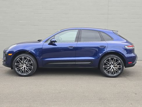 New 2026 Porsche Macan image 2