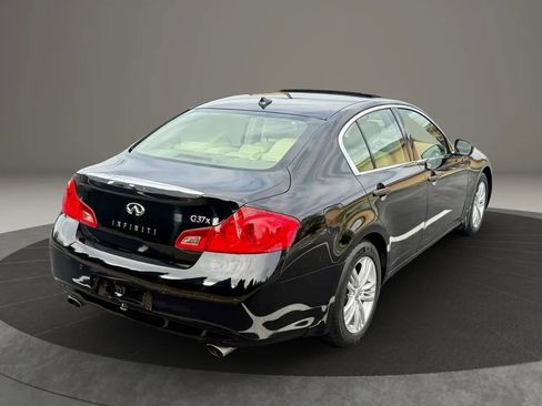 Used 2013 INFINITI G37 x Sedan w/ Premium Pkg image 4