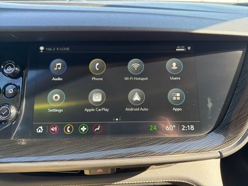 Used 2023 Buick Envision Essence image 24