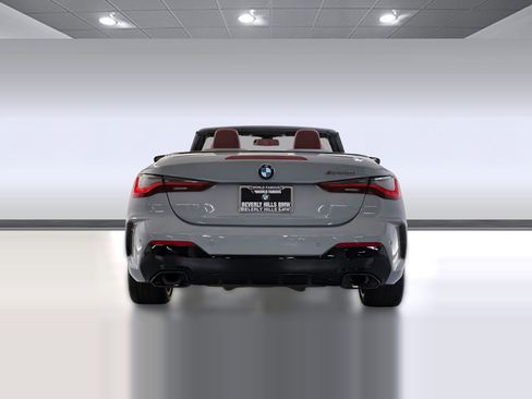 Used 2023 BMW M440i Convertible w/ Premium Package image 9