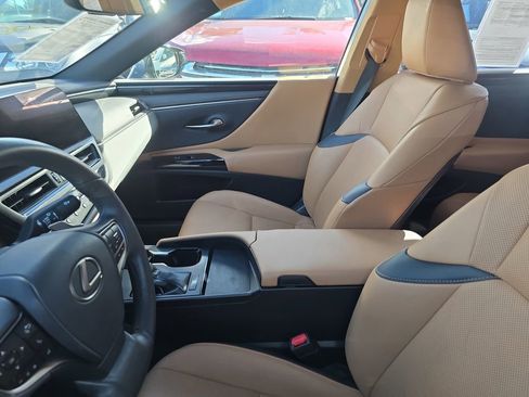 Used 2023 Lexus ES 350 w/ Accessory Package (Z1) image 12