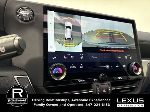 Used 2024 Lexus GX 550 AWD/4WD image 9