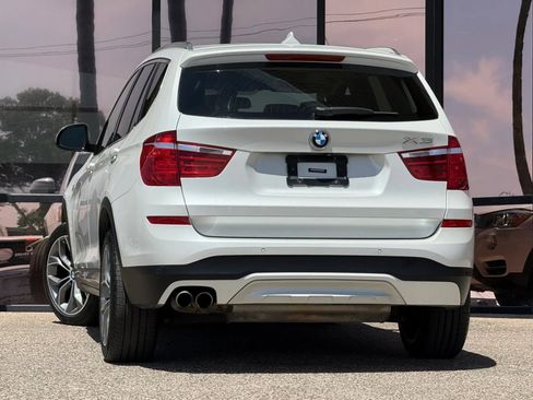 Used 2016 BMW X3 xDrive28i AWD/4WD image 9