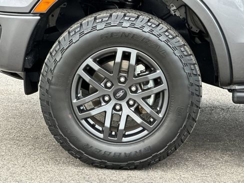 Certified 2021 Ford Ranger Lariat w/ Tremor Off-Road Package AWD/4WD image 24