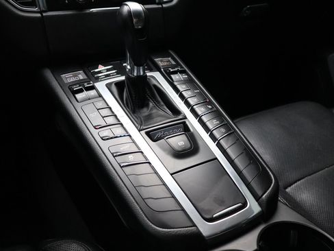 Used 2016 Porsche Macan S AWD/4WD image 20