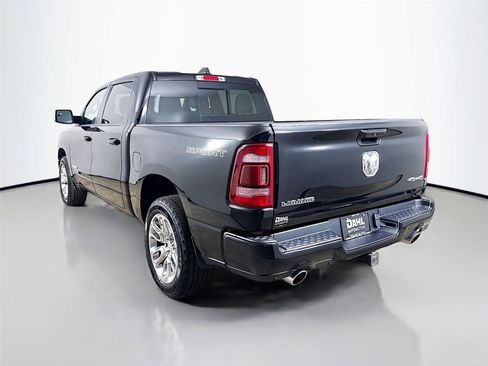 Used 2023 RAM 1500 Laramie AWD/4WD image 10