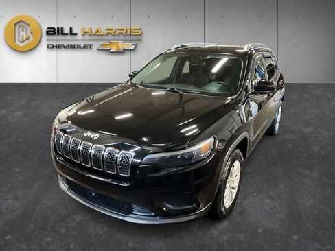 Used 2021 Jeep Cherokee Latitude AWD/4WD image 1