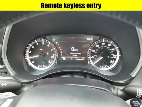 Used 2024 Toyota Highlander XLE image 15