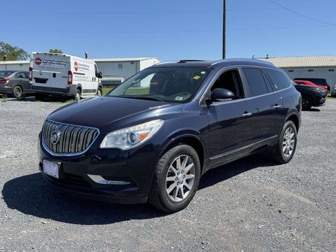 Used 2017 Buick Enclave Leather FWD image 4