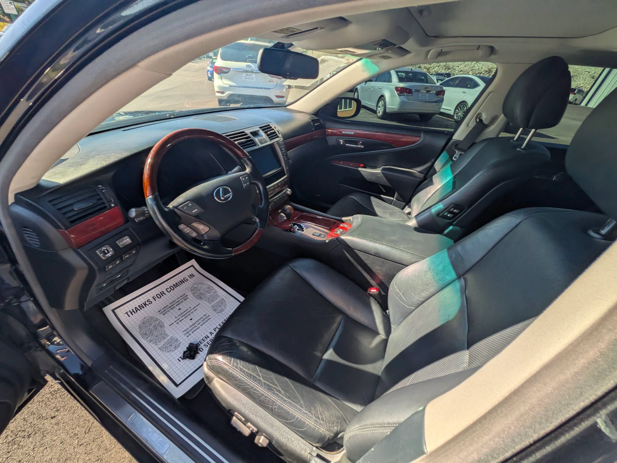Used 2012 Lexus LS 460 AWD w/ Comfort Pkg image 16